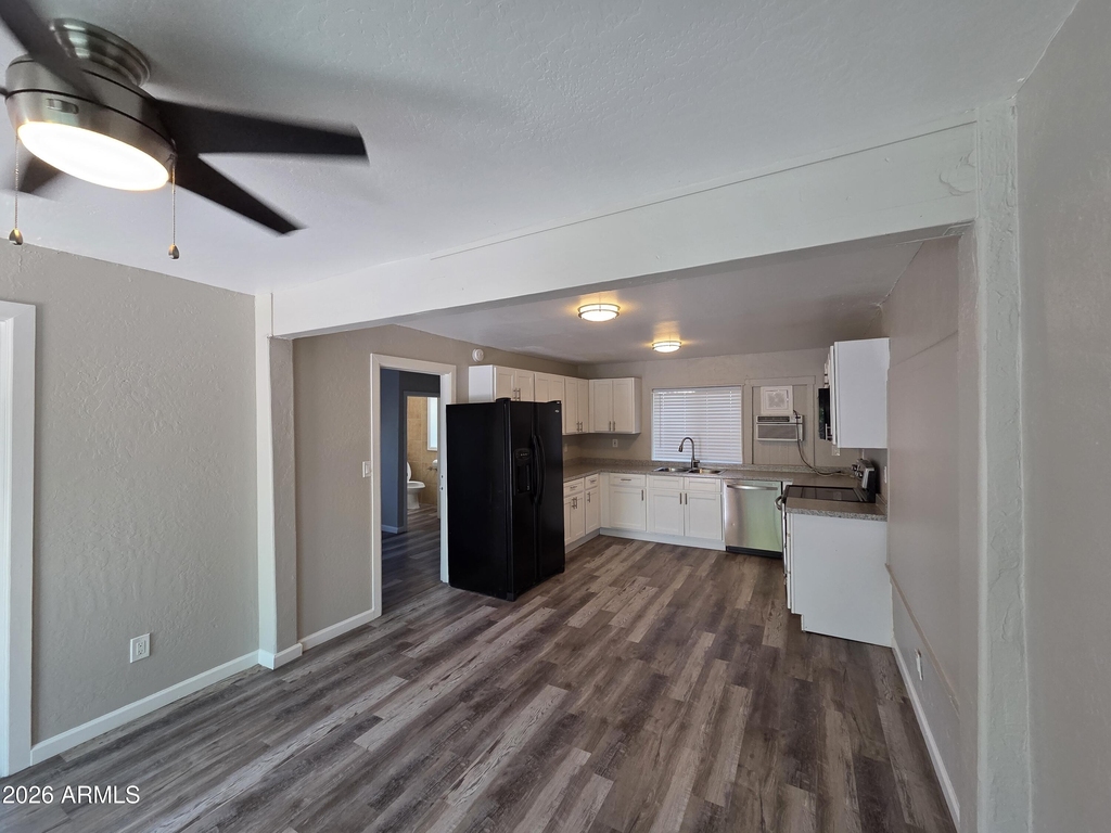 2336 N 11th Street - Photo 5