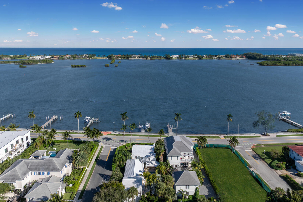 7103 S Flagler Drive - Photo 2