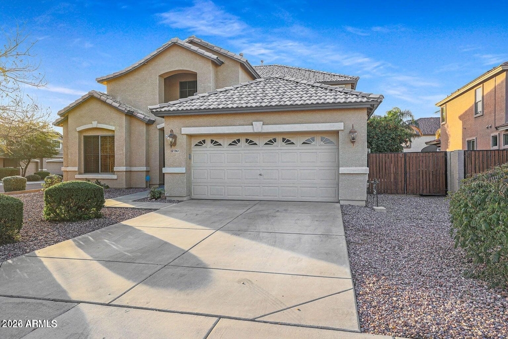 7863 W Melinda Lane - Photo 0