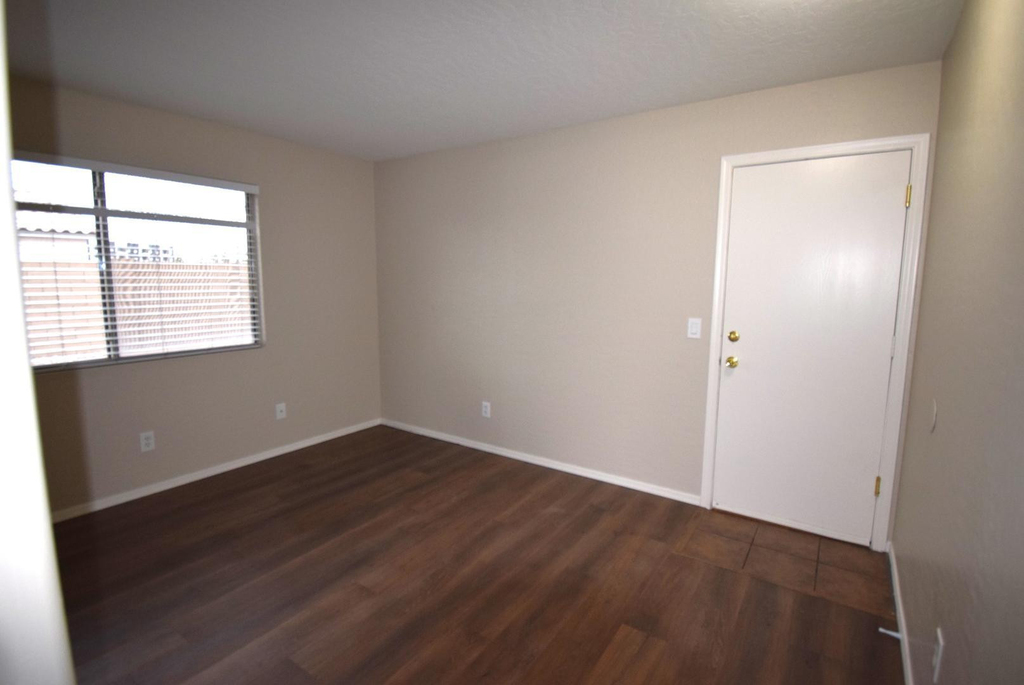 15338 N 148th Court - Photo 9