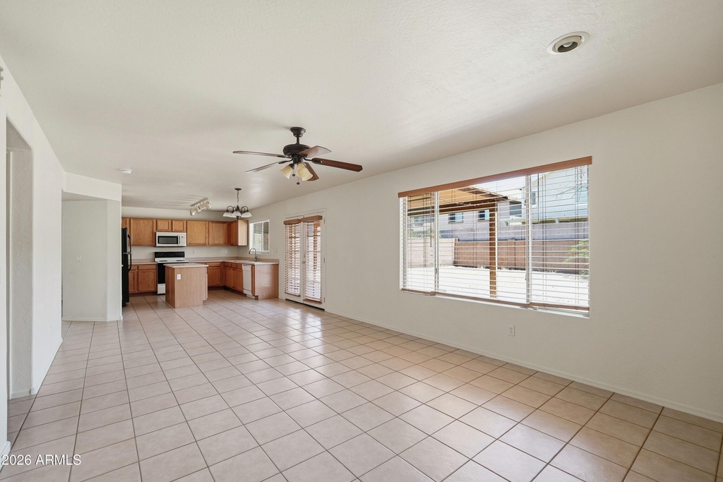 6107 N 135th Drive - Photo 5