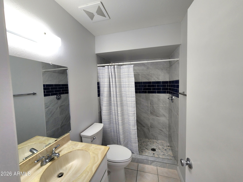 1168 E Cochise Drive - Photo 13