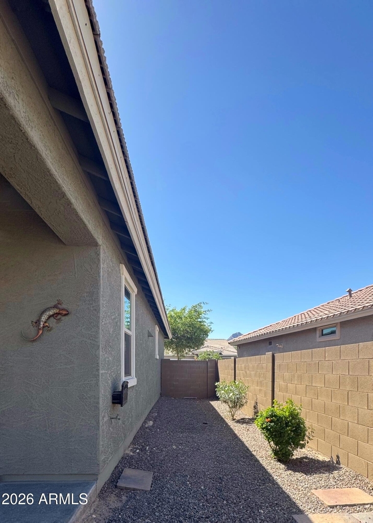 4707 N 204th Lane - Photo 30
