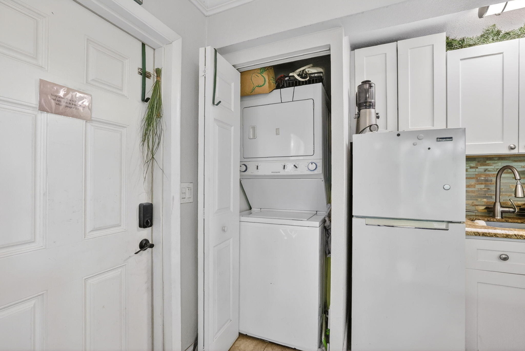 3207 Marine Drive - Photo 20