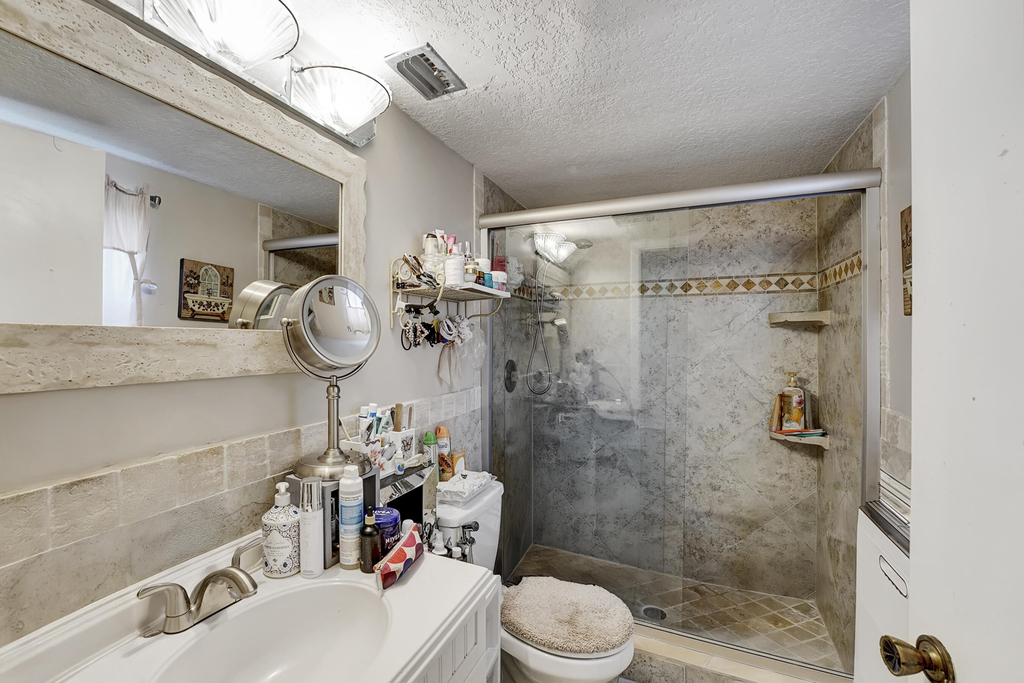 4040 Crystal Lake Drive - Photo 16
