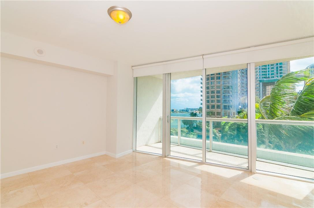 465 Brickell Avenue - Photo 26