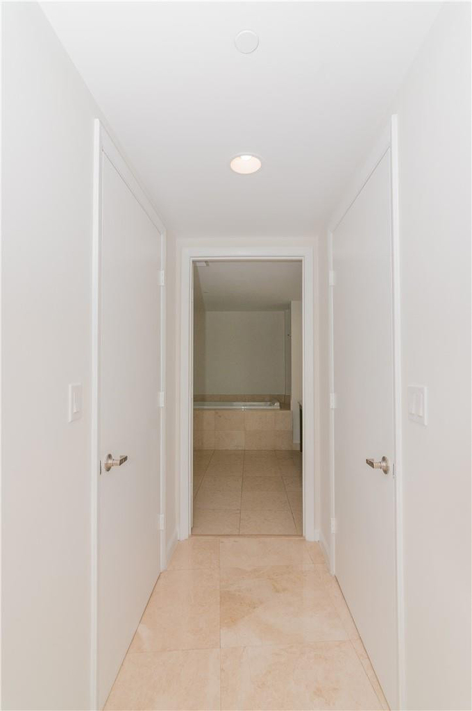 465 Brickell Avenue - Photo 22
