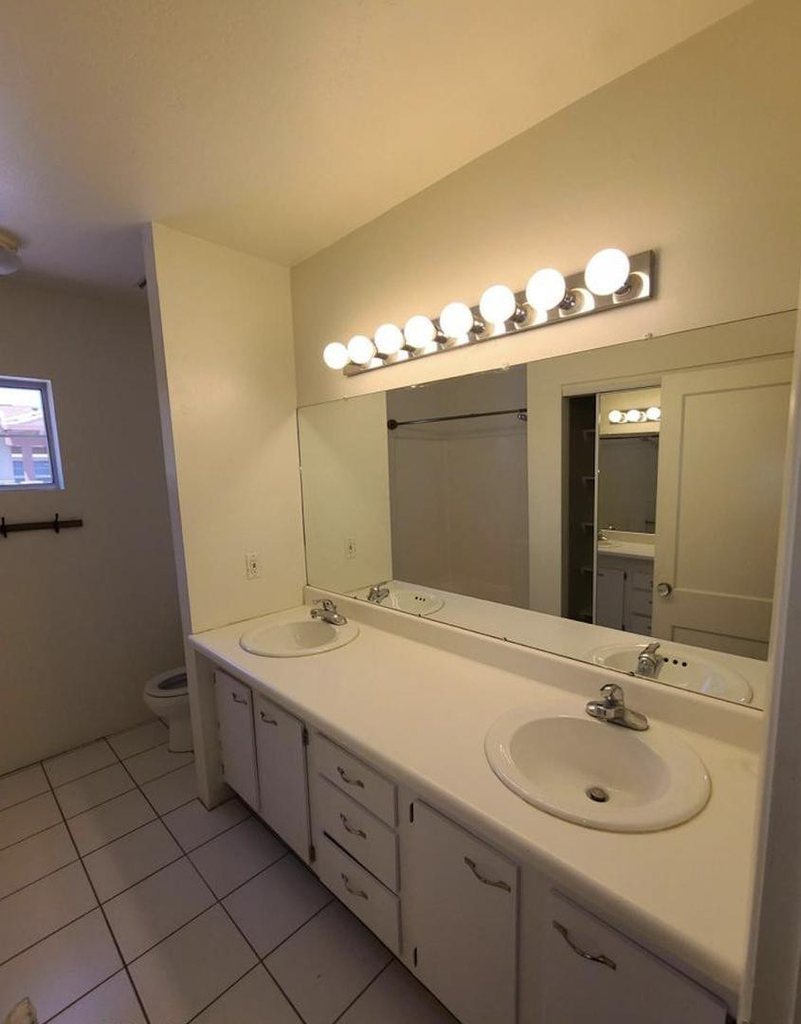 1407 W Glenrosa - Photo 8