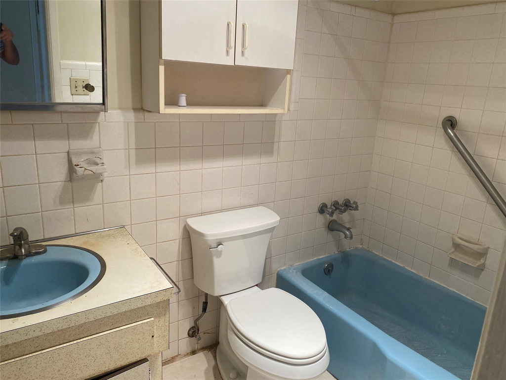 1812 E Oakland Park Boulevard - Photo 4