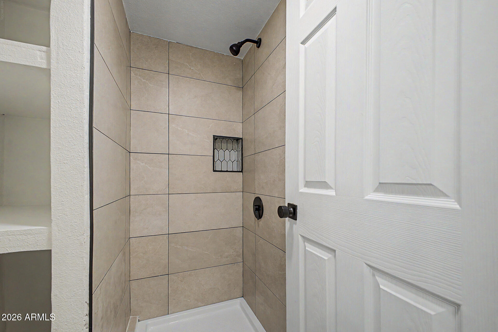 2625 E Indian School - Photo 15