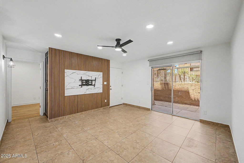 2625 E Indian School - Photo 4