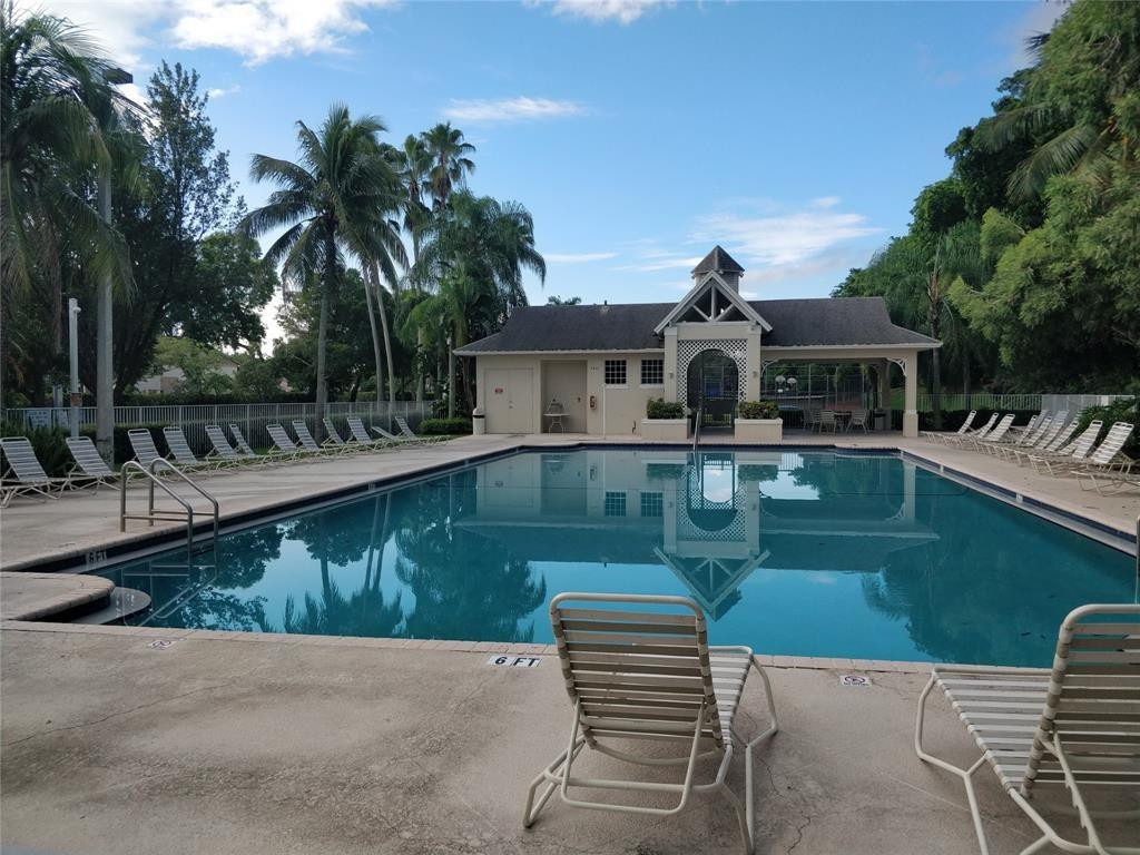 7913 Sanibel Drive - Photo 12