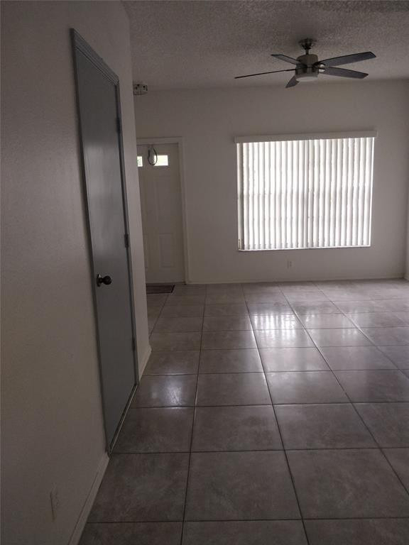 7913 Sanibel Drive - Photo 6