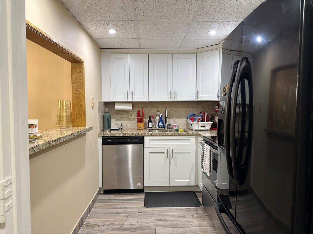4156 Inverrary Drive - Photo 11