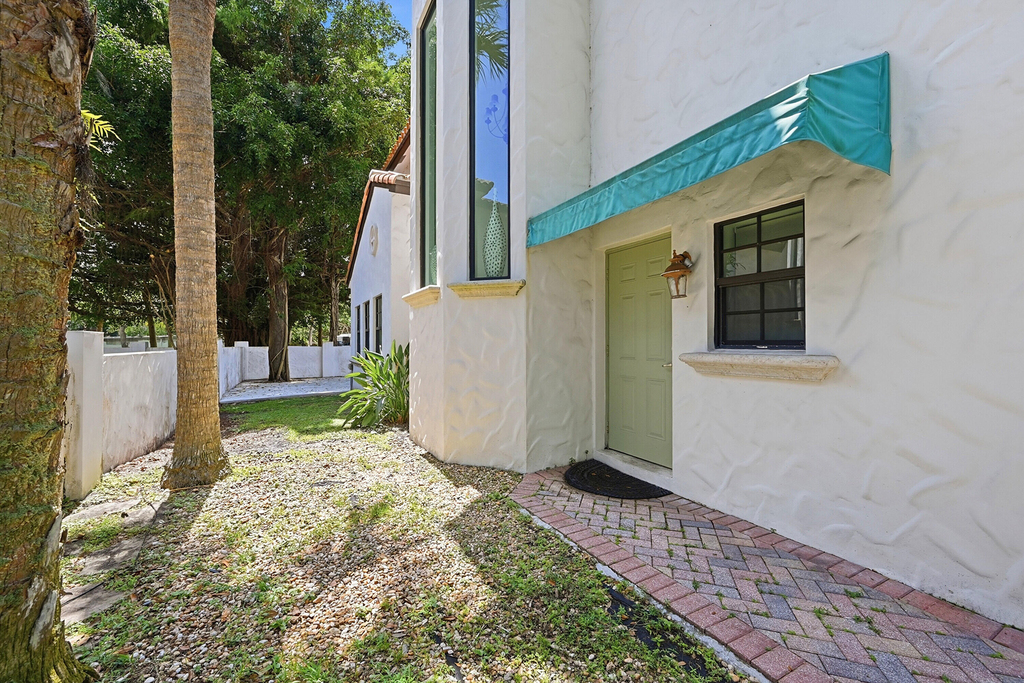4419 Hidden Harbour Terrace - Photo 25