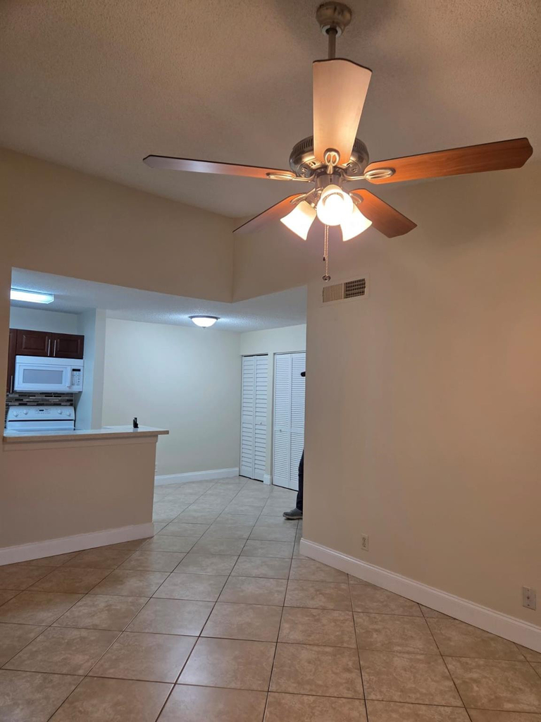 10709 Cleary Boulevard - Photo 4