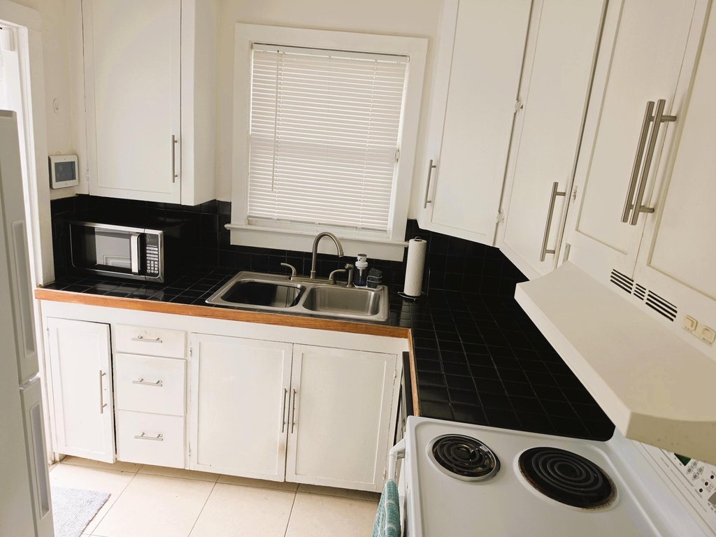 441 26th Street - Photo 11