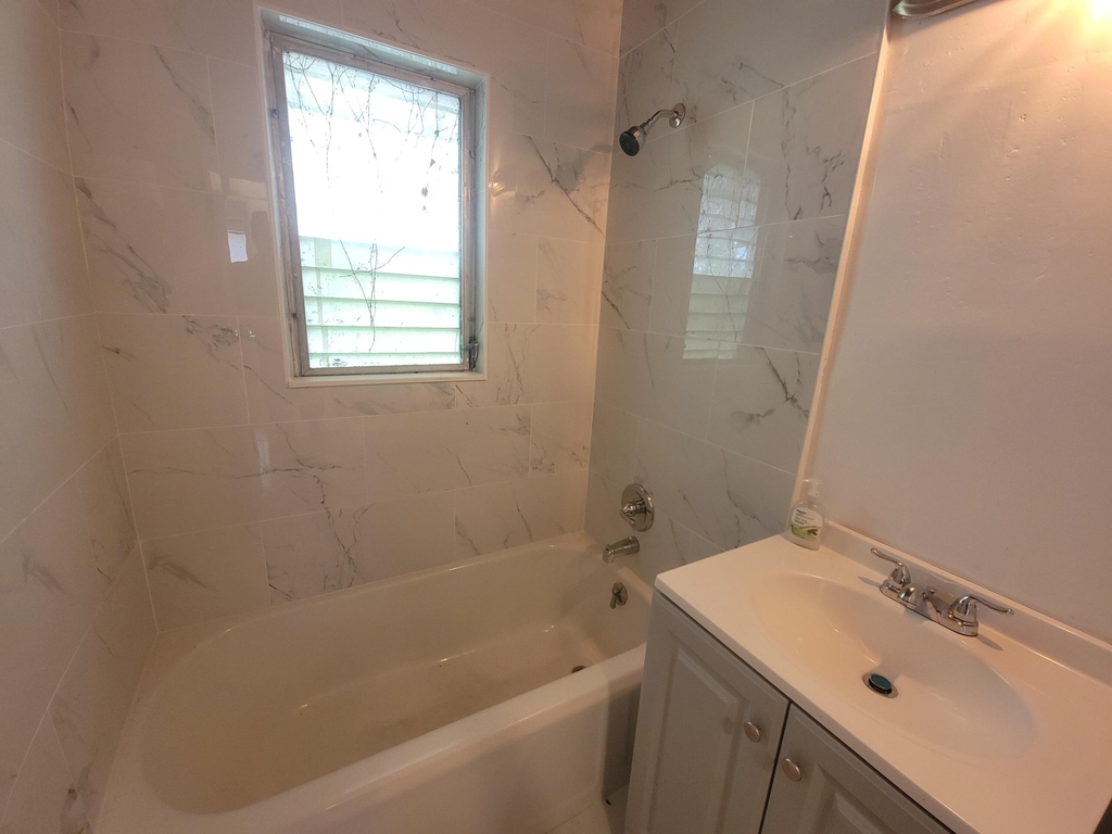 1816 Roosevelt Street - Photo 10