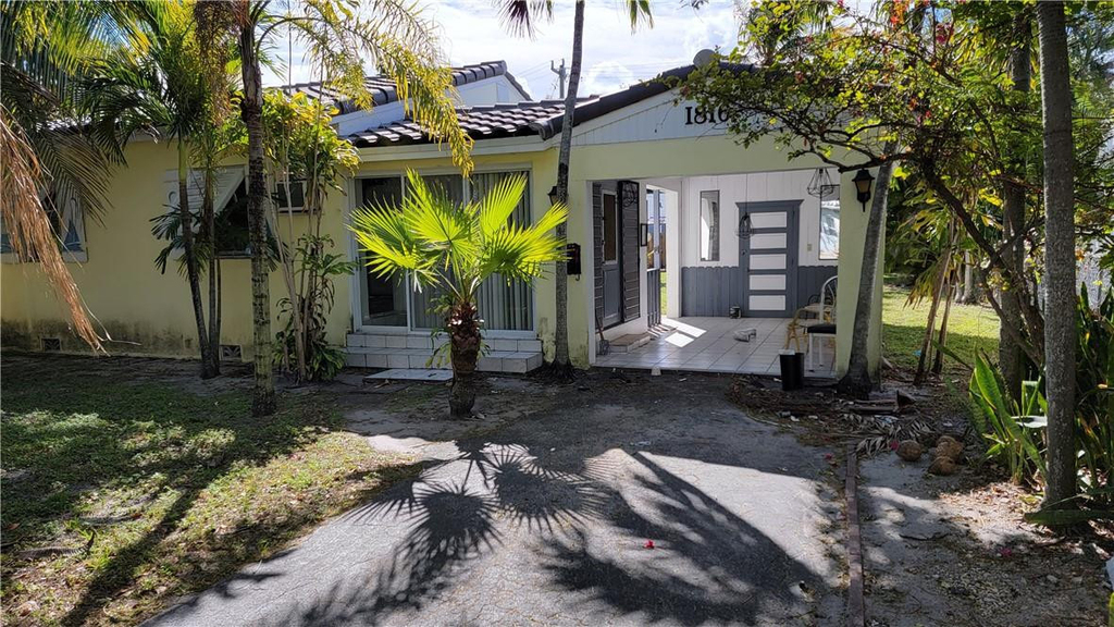 1816 Roosevelt Street - Photo 0
