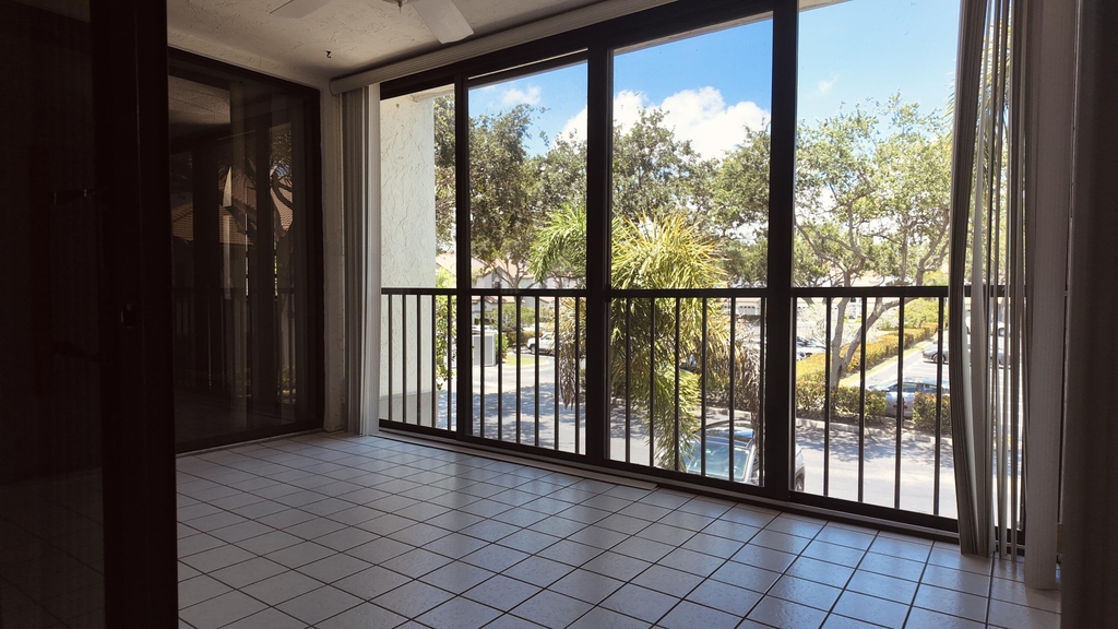 5418 Firenze Drive - Photo 16