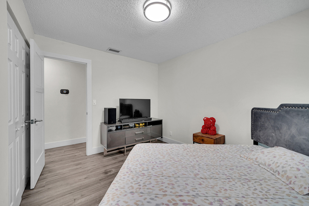 10108 Sw 53rd Court - Photo 25