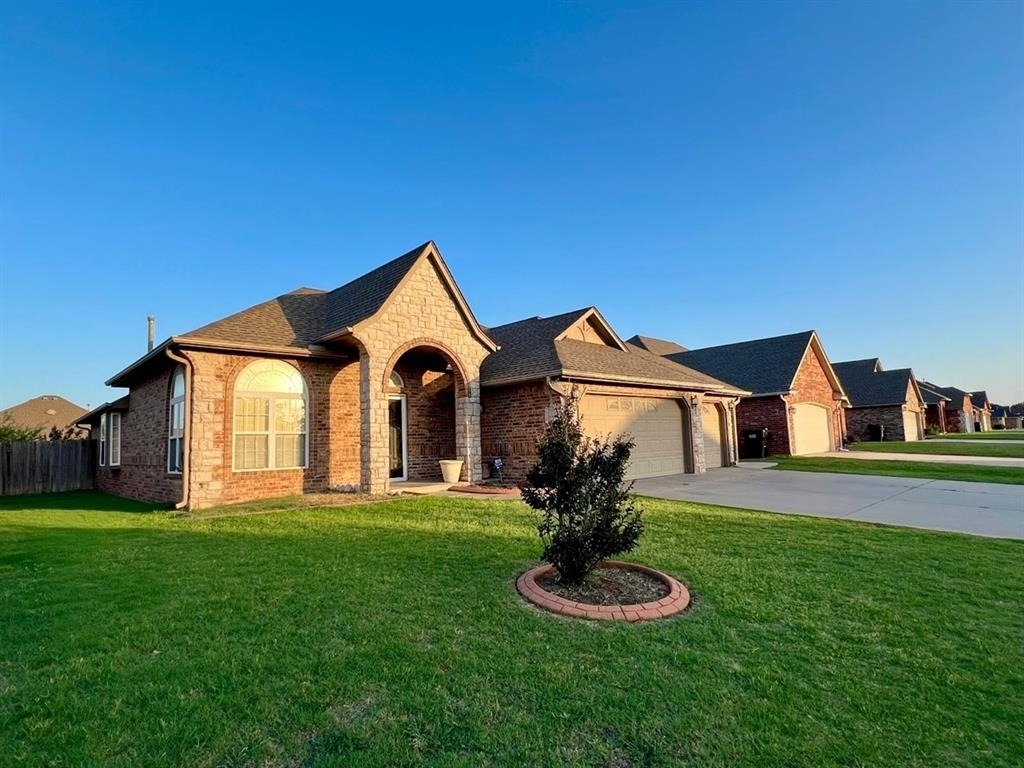 1701 Dorothy Drive - Photo 1