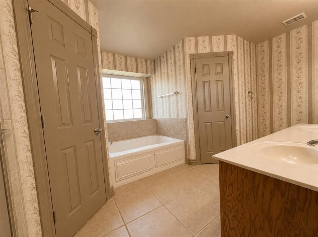 1701 Dorothy Drive - Photo 12