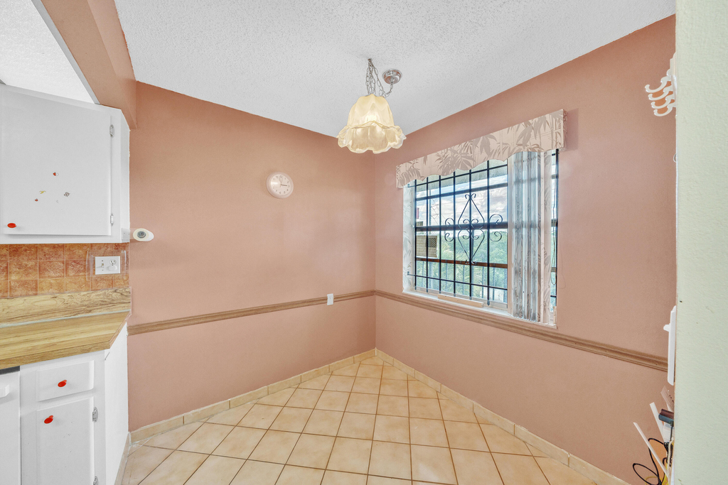 3070 Nw 48th Terrace - Photo 4