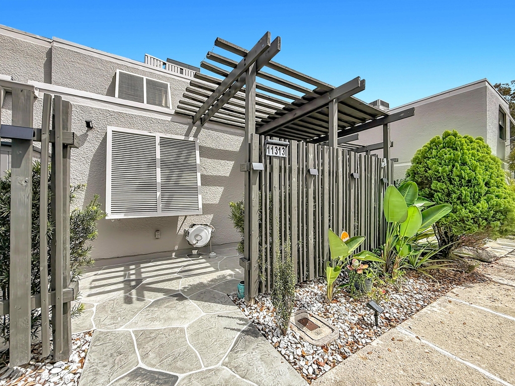 11313 Nw 15th Street - Photo 5