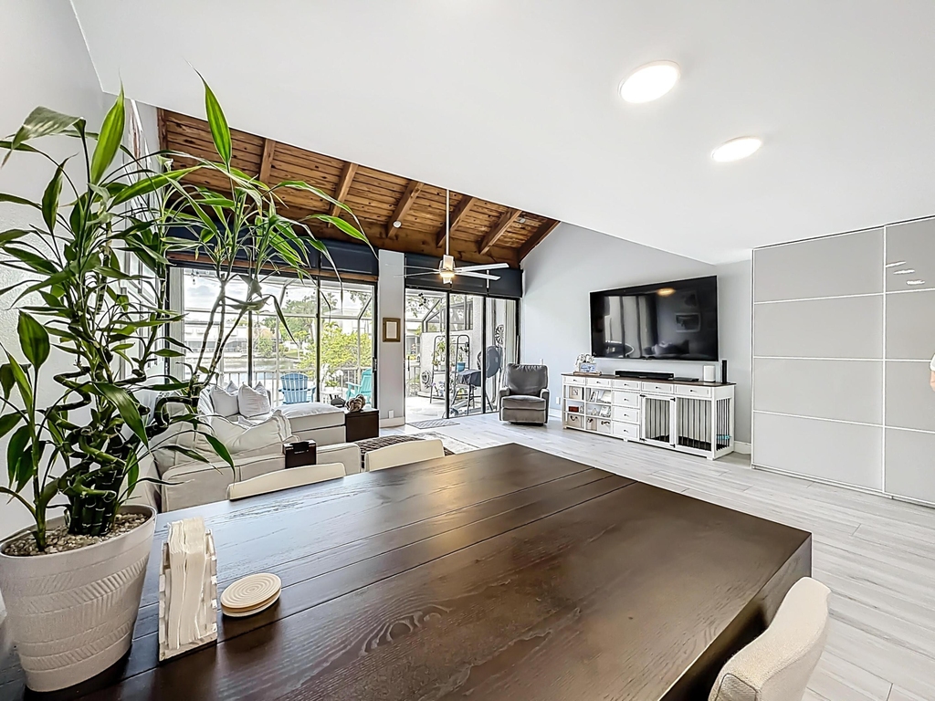11313 Nw 15th Street - Photo 19