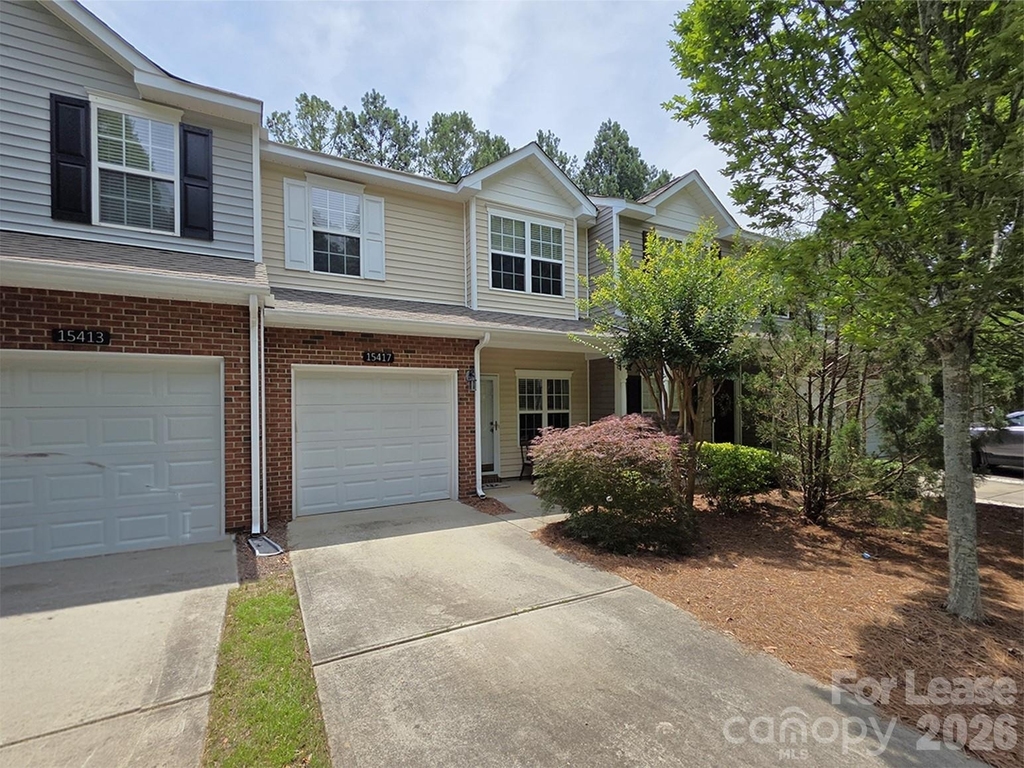 15417 Tully House Court - Photo 0