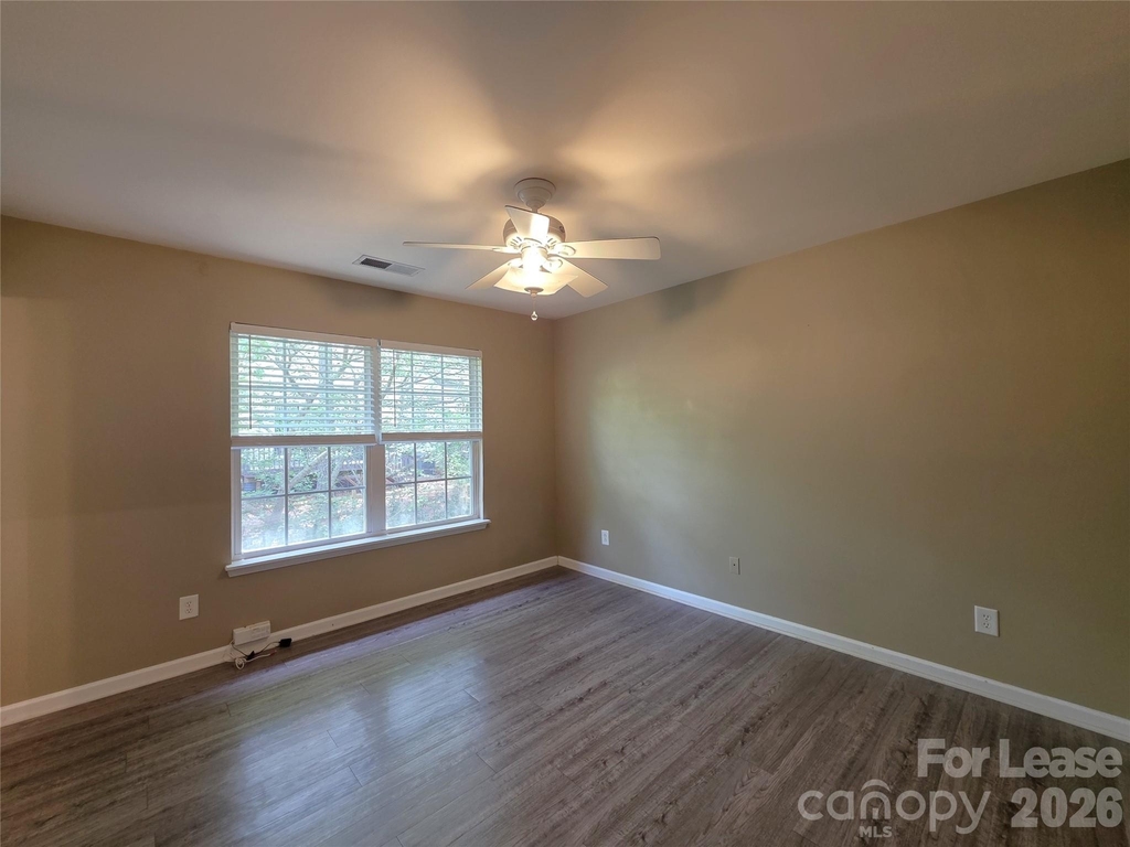 15417 Tully House Court - Photo 14