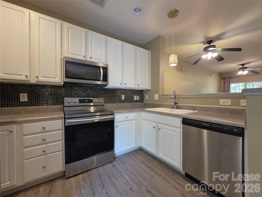 15417 Tully House Court - Photo 4