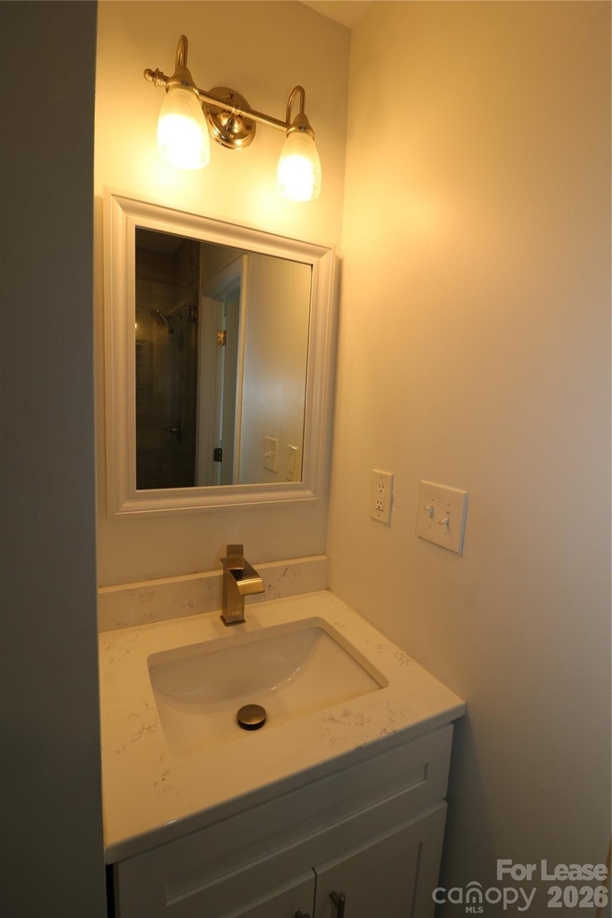 2227 Celia Avenue - Photo 13