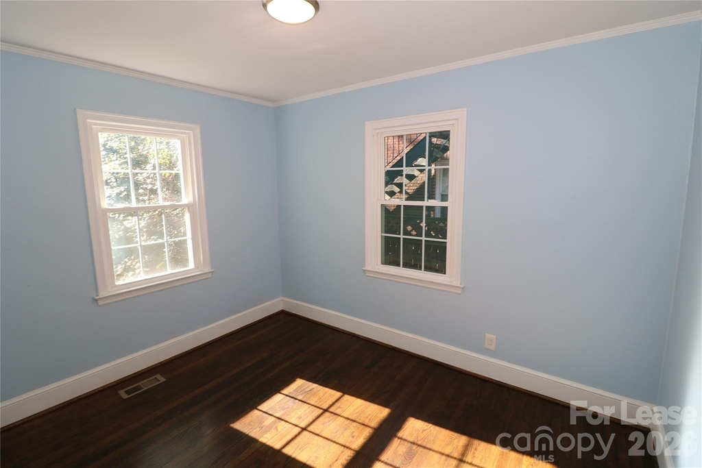 2227 Celia Avenue - Photo 16