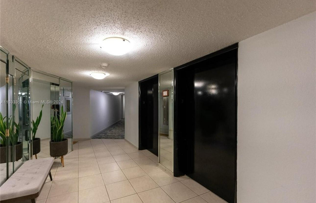 11930 N Bayshore Drive - Photo 11