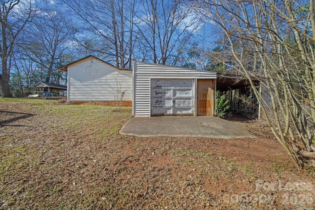 211 9th Street - Photo 43
