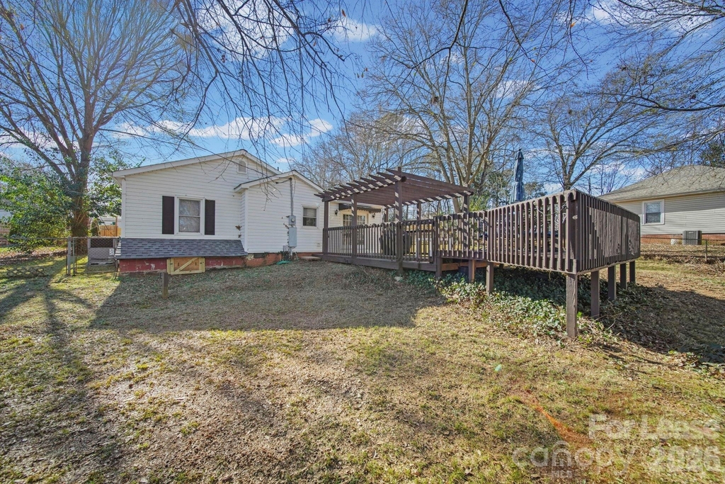 211 9th Street - Photo 44