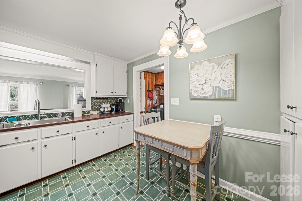 211 9th Street - Photo 17
