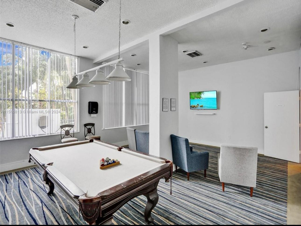 11930 N Bayshore Drive - Photo 5