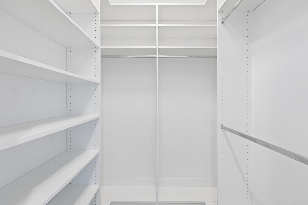 2650 Lake Shore Drive - Photo 18
