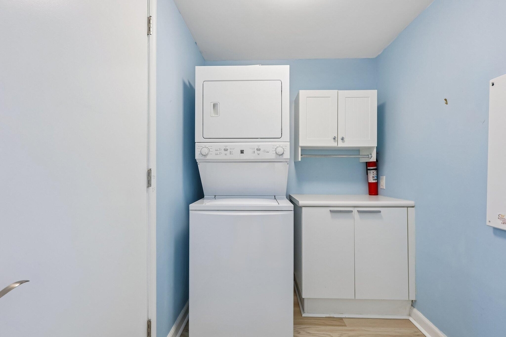 2650 Lake Shore Drive - Photo 14