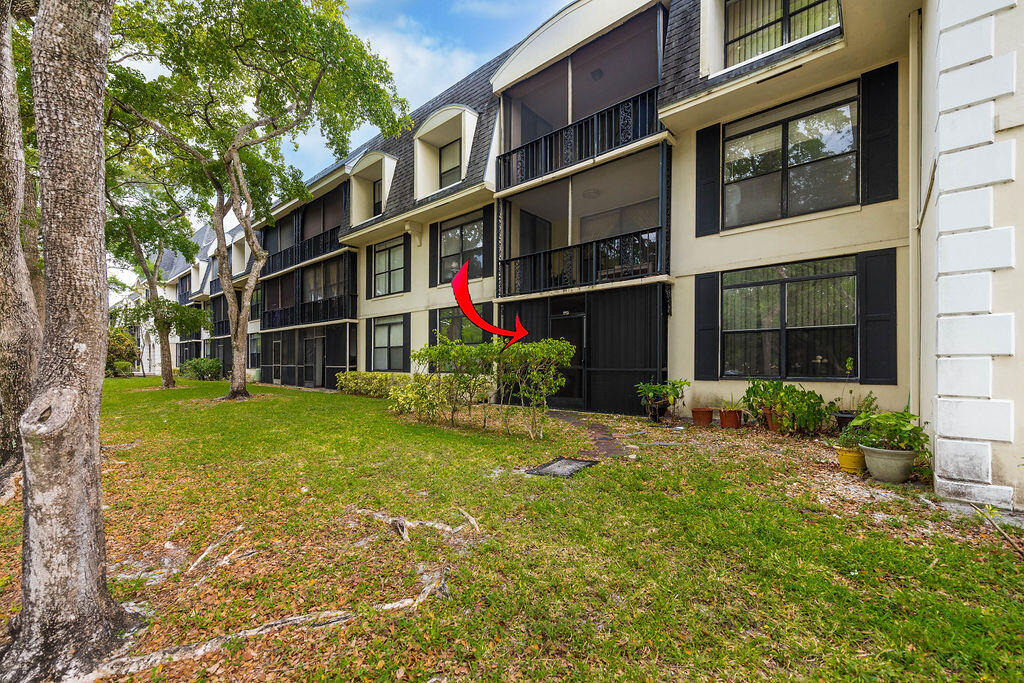 3680 Inverrary Drive - Photo 26