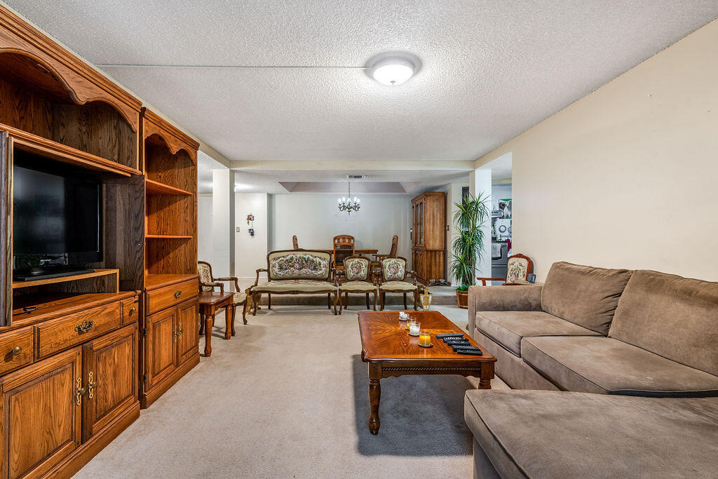 3680 Inverrary Drive - Photo 5