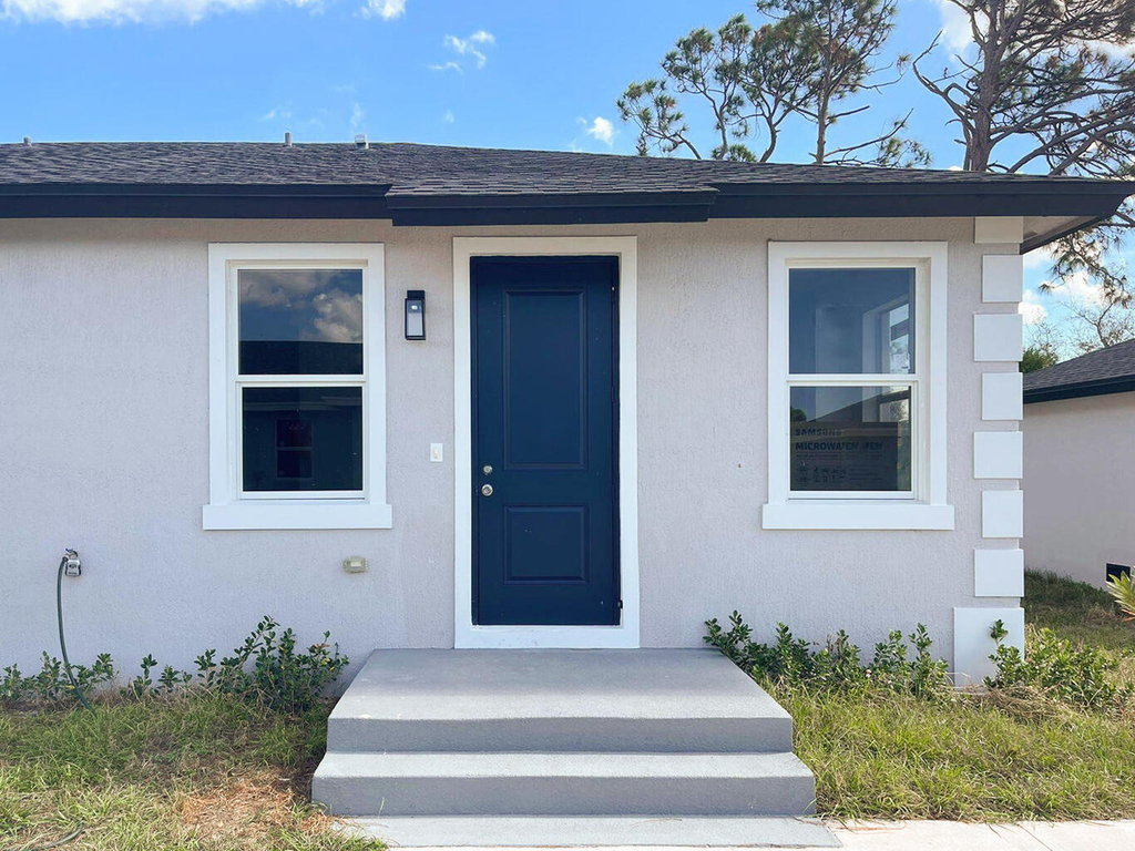 246 Rotonda Blvd Boulevard W - Photo 1