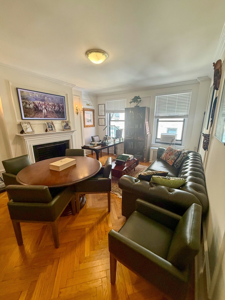 1160 5th Avenue - Photo 3