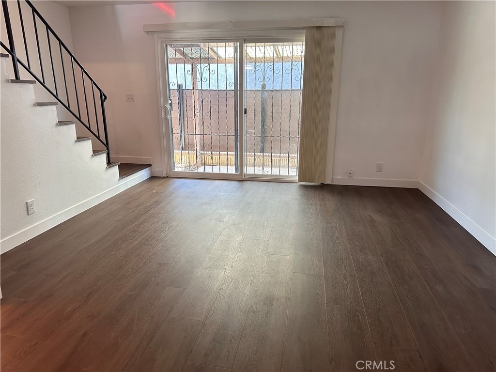 809 S 4th - Photo 5