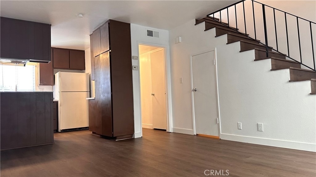 809 S 4th - Photo 6