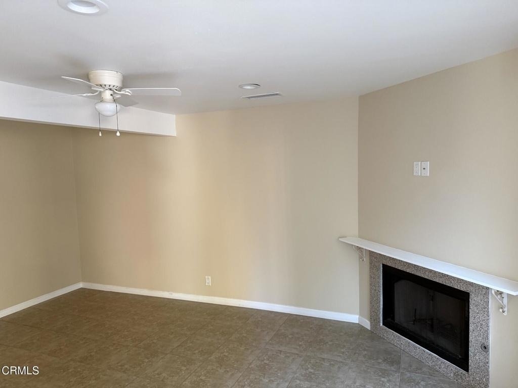 5503 Driftwood Street - Photo 2