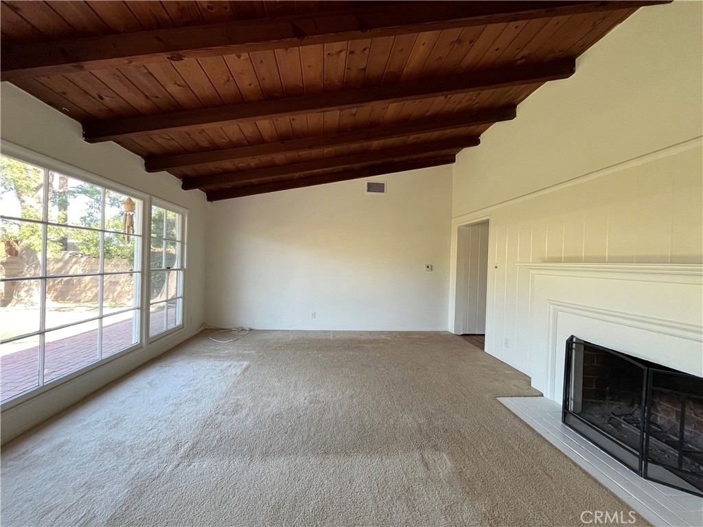 22607 Collins Street - Photo 3